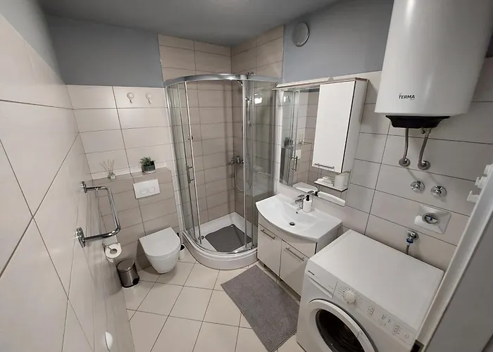 Stardust Apartment Split